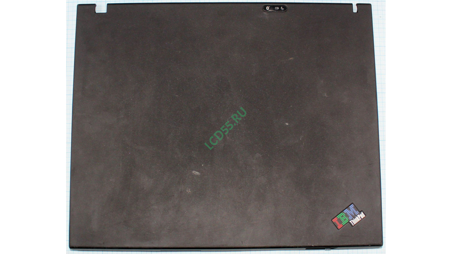 Крышка матрицы IBM ThinkPad T40  б/у