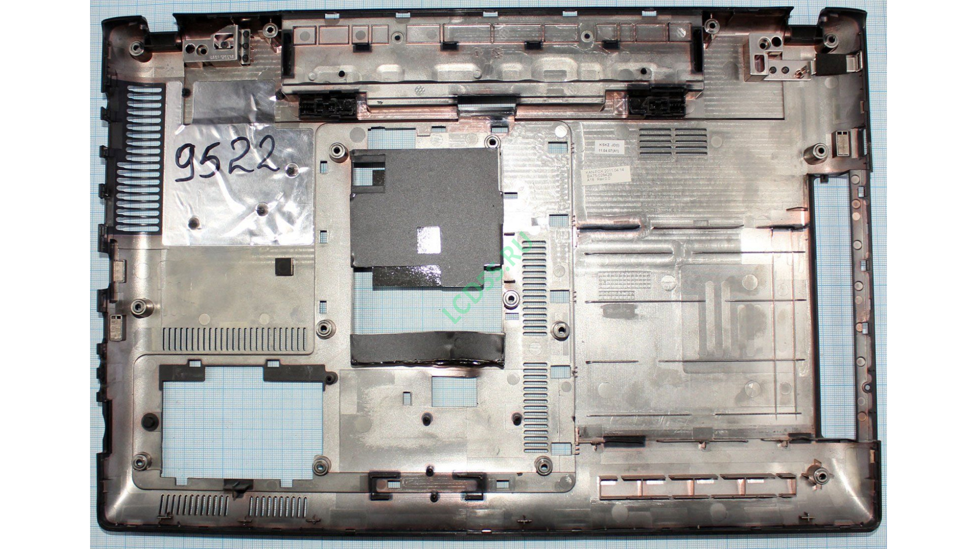 Down Case Samsung RV520 (BA75-02842B) б/у