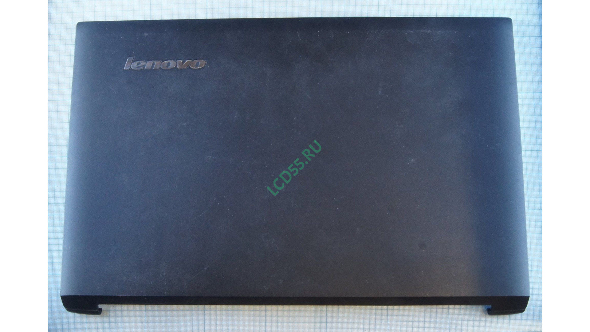 Крышка матрицы Lenovo B570e матовая, черная б/у